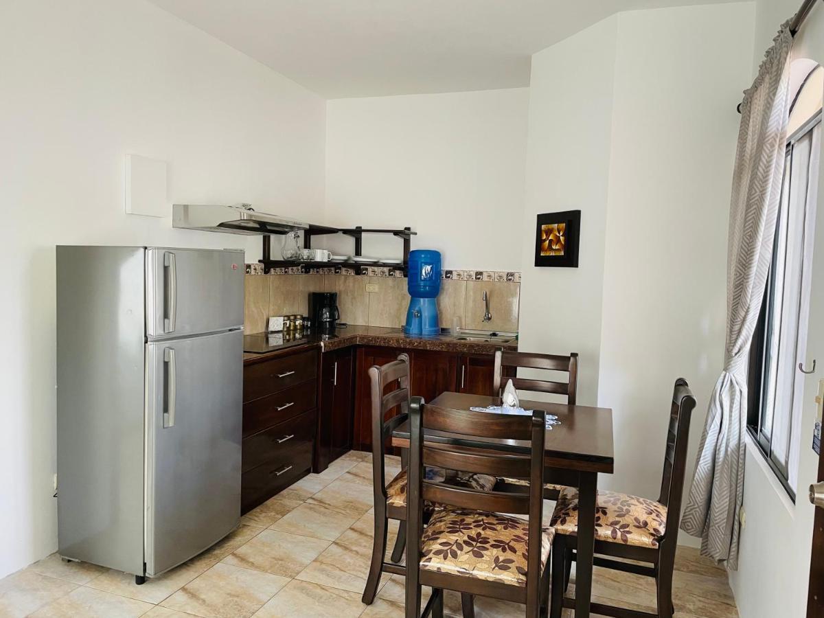 Apartahotel Casa Soleil Puerto Villamil Eksteriør billede