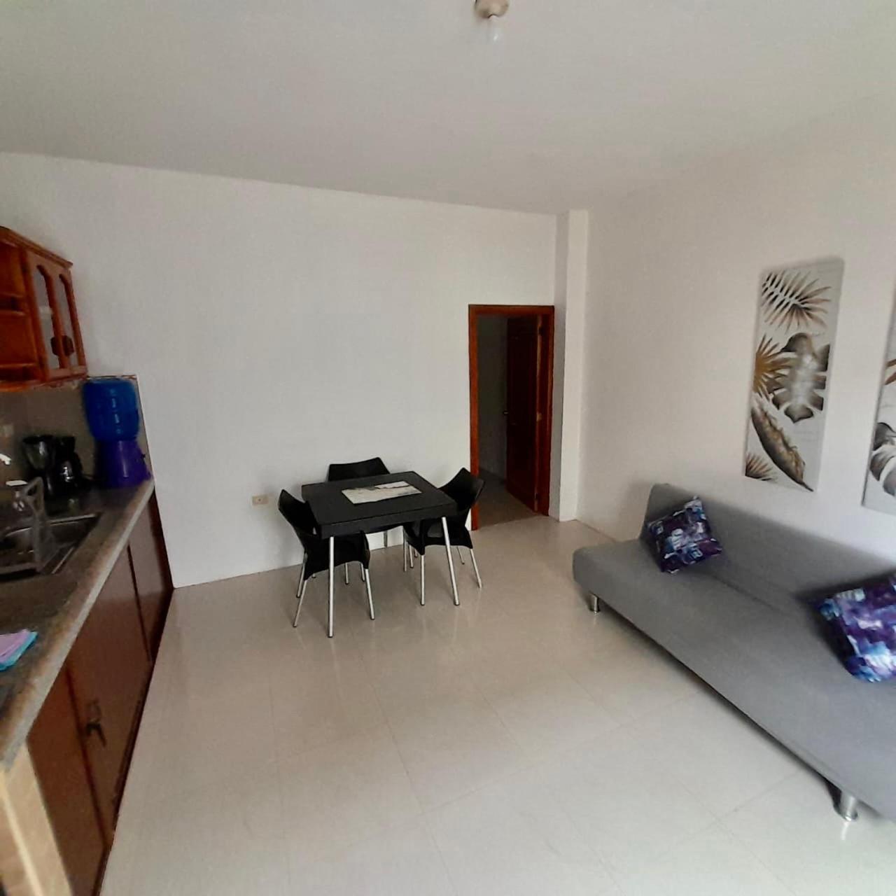 Apartahotel Casa Soleil Puerto Villamil Værelse billede